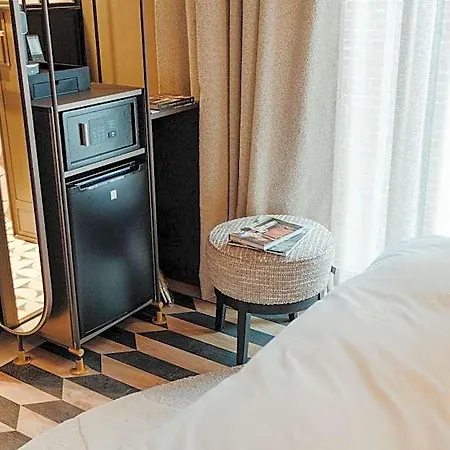 The Diamond 4* Амстердам