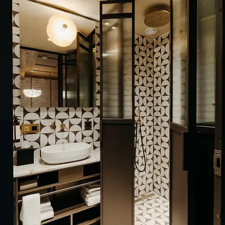 The Diamond 4* Амстердам