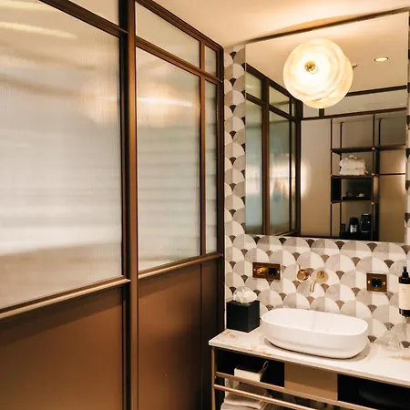 The Diamond 4* Амстердам
